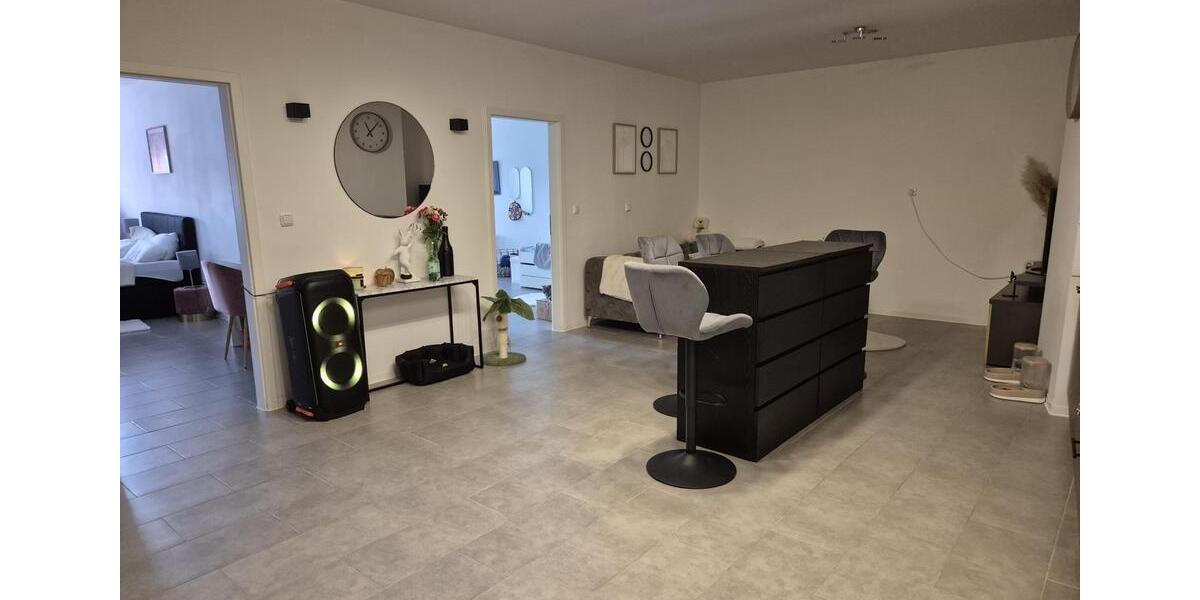 Erdgeschoßwohnung Saterland - 3 Zimmer, 80 m&sup2;, 630&euro; | Angebot:26598432