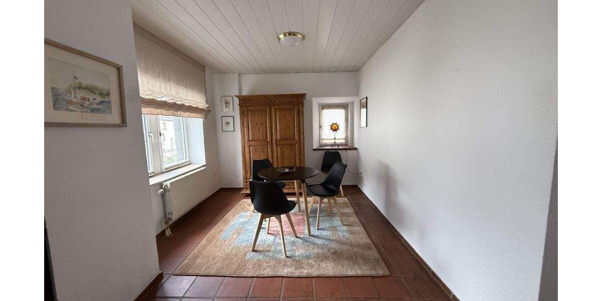 Reihenmittelhaus Gerolstein - Hinterhausen Gerolstein - 5 Zimmer, 139 m&sup2;, 905&euro; | Angebot:23955805