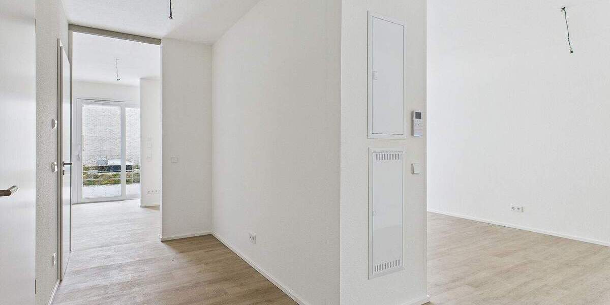 Etagenwohnung Sindelfingen Ost - 2 Zimmer, 73 m&sup2;, 1.360&euro; | Angebot:24029476