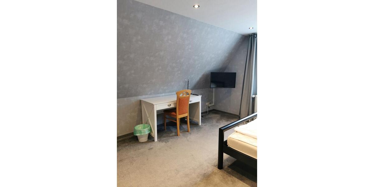 Wohnen auf Zeit Pinneberg - 1 Zimmer, 16 m&sup2;, 600&euro; | Angebot:26645806