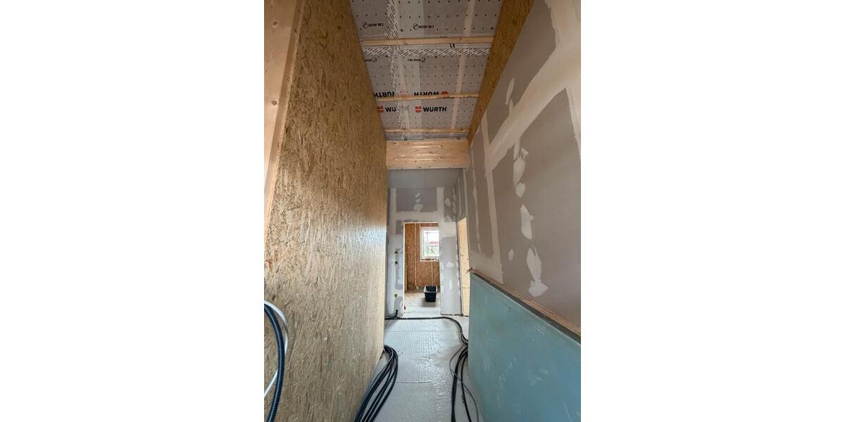 Etagenwohnung Essenbach - 4 Zimmer, 100 m&sup2;, 1.450&euro; | Angebot:26258723