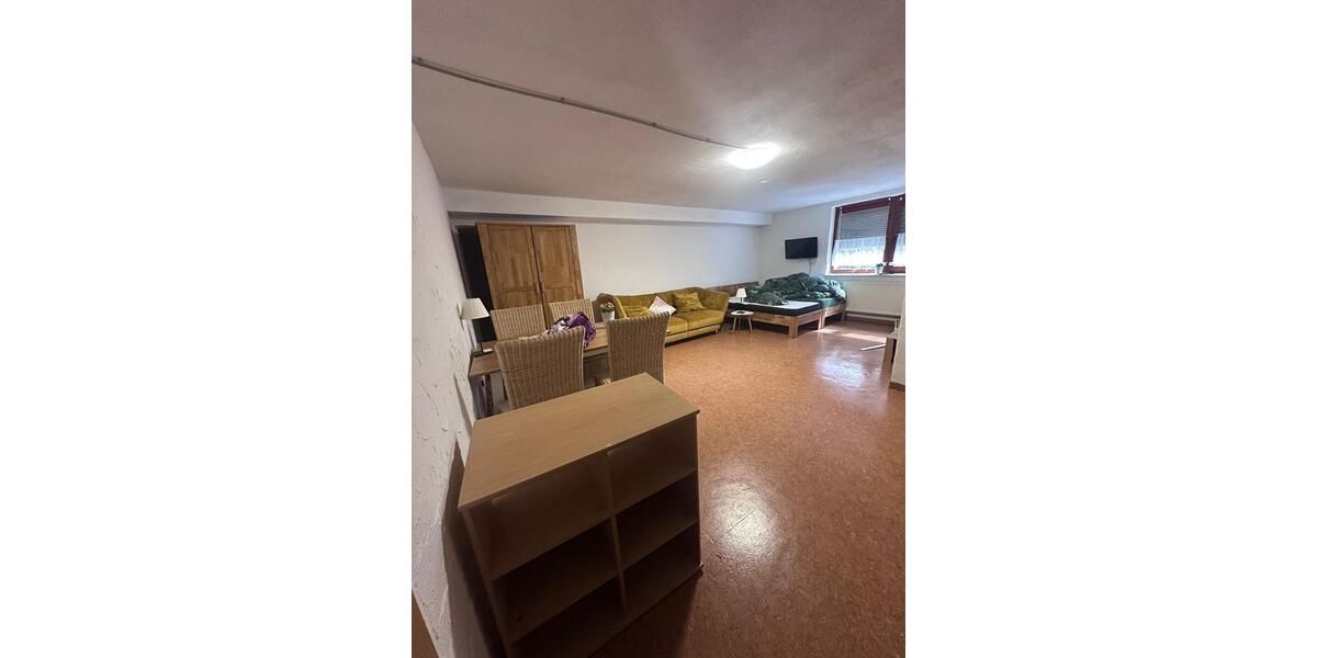 Etagenwohnung Weil der Stadt - 1 Zimmer, 30 m&sup2;, 700&euro; | Angebot:25725050