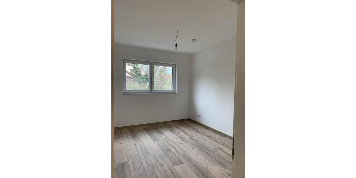 Erdgeschoßwohnung Köln Chorweiler - 3 Zimmer, 88 m&sup2;, 1.845&euro; | Angebot:24082895