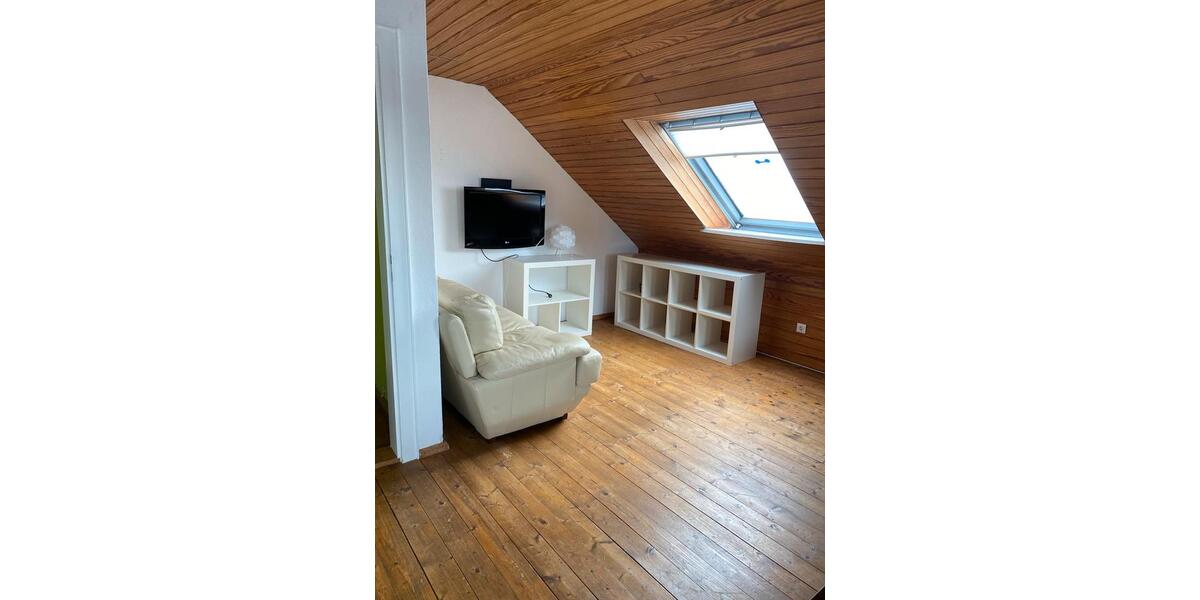 Dachgeschoßwohnung Bayreuth Meyernberg - 2 Zimmer, 41 m&sup2;, 600&euro; | Angebot:25844460