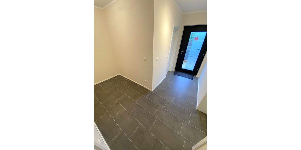 Doppelhaushälfte Ellingen - 4 Zimmer, 127 m&sup2;, 1.650&euro; | Angebot:25820767