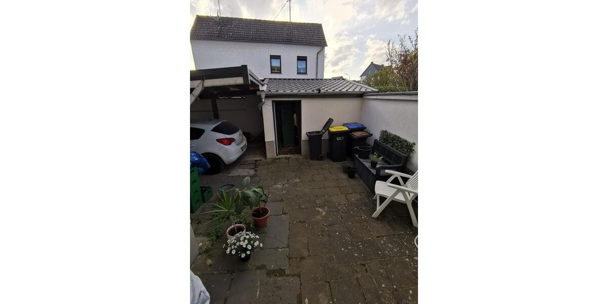 Einfamilienhaus Polch - 3 Zimmer, 130 m&sup2;, 1.200&euro; | Angebot:25976515