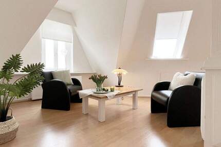 Gewerbeobjekt Lüneburg Kreideberg - 3 Zimmer, 85 m&sup2;, 1.300&euro; | Angebot:25031321