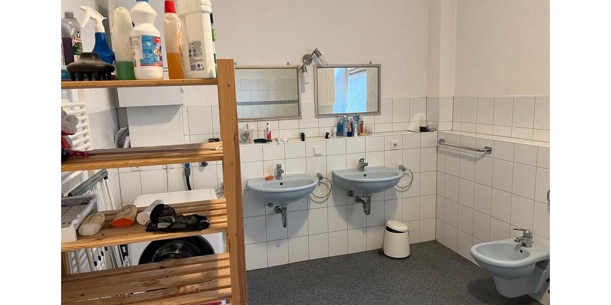 Wohnen auf Zeit Wetzlar - 13 Zimmer, 145 m&sup2;, 360&euro; | Angebot:26525627