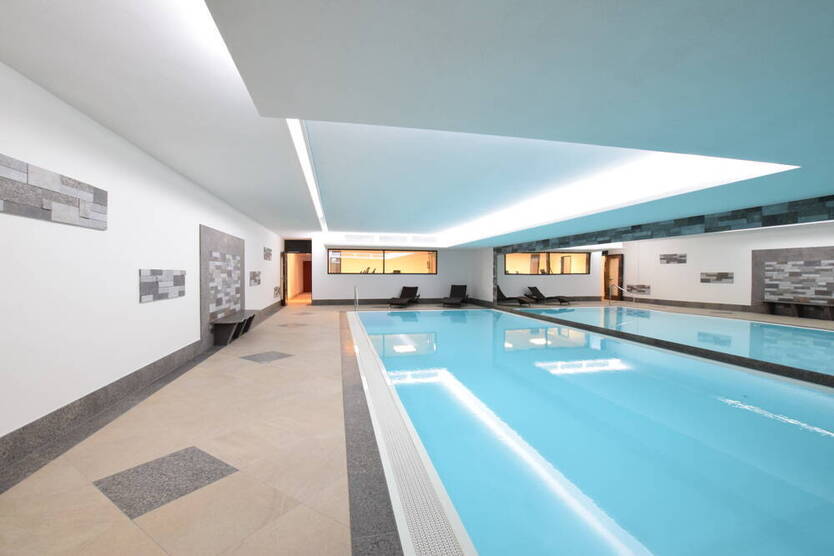 Hochwertige Wohnung mit Terrasse, Wellness im Haus, nähe Rhein!