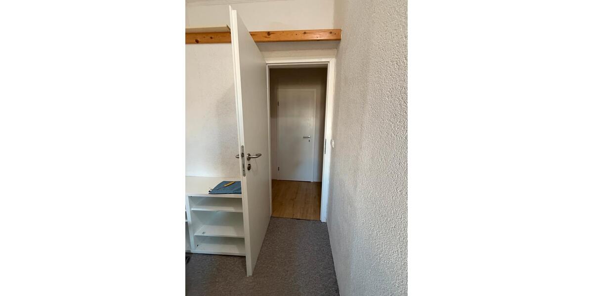 Etagenwohnung Erlangen Bruck - 1 Zimmer, 12 m&sup2;, 365&euro; | Angebot:26044256