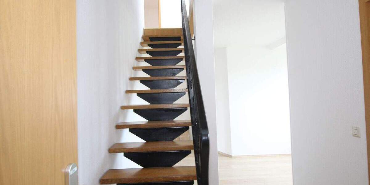 Etagenwohnung St. Egidien - 4 Zimmer, 113 m&sup2;, 788&euro; | Angebot:25745324