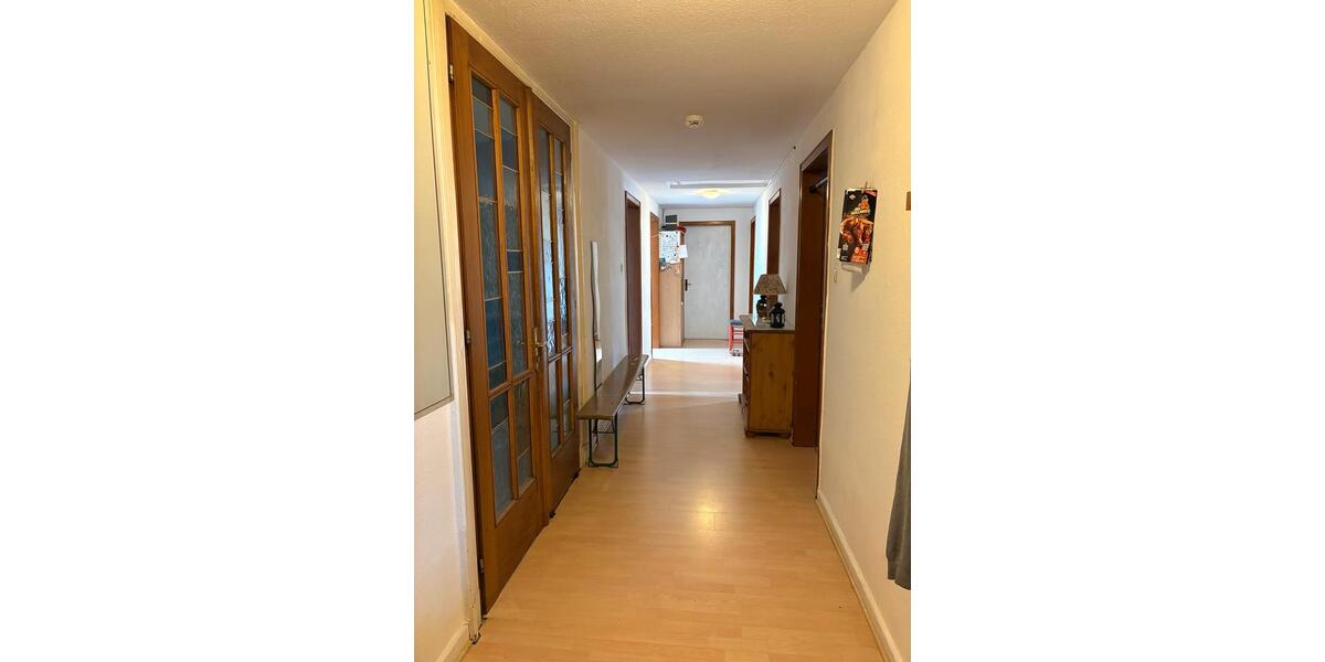 Wohnen auf Zeit Osnabrück Hellern - 5 Zimmer, 92 m&sup2;, 350&euro; | Angebot:26650183