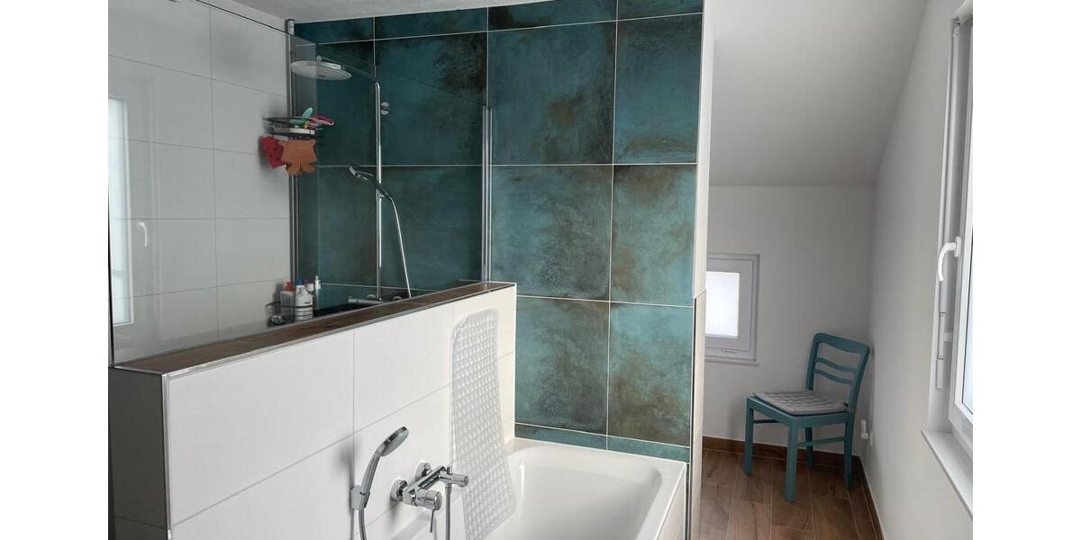 Modernes Einfamilienhaus mit Garten in Meßstetten-Heinstetten 6.5 zimmer