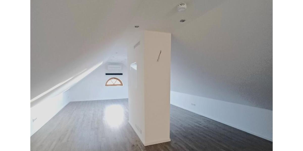 Etagenwohnung Kehl - 5 Zimmer, 200 m&sup2;, 1.800&euro; | Angebot:23846186