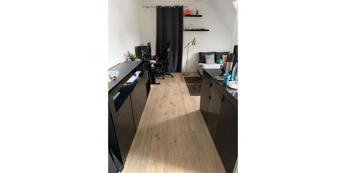 Maisonettenwohnung Neuss Furth-Mitte - 2 Zimmer, 45 m&sup2;, 1.000&euro; | Angebot:24842474