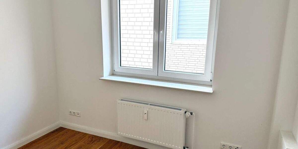 Etagenwohnung Bad Bramstedt - 3 Zimmer, 115 m&sup2;, 1.100&euro; | Angebot:24789093