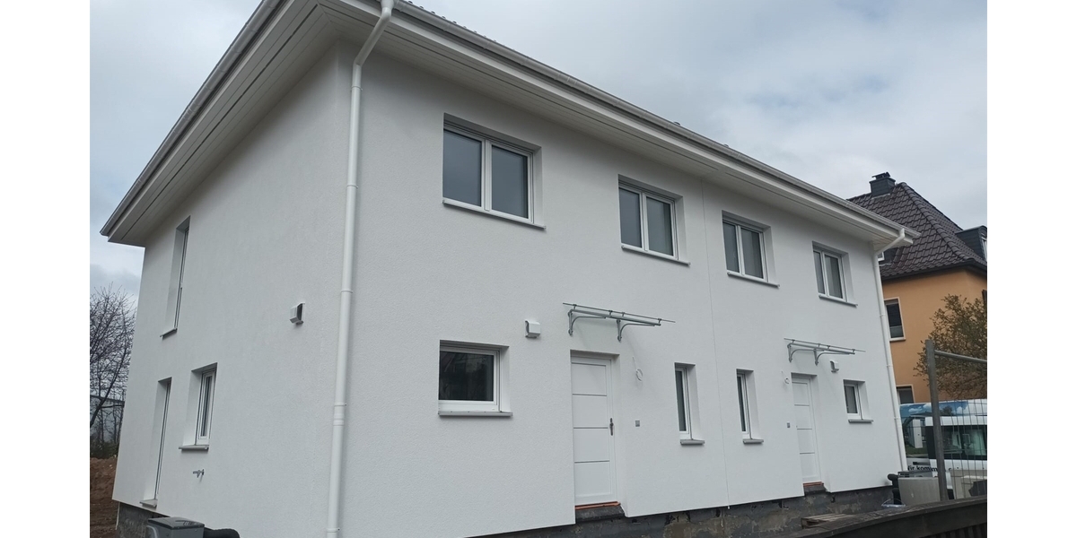 Erstbezug: 4-Zi.-Wohnung in DHH mit Terrasse und eigenem Gartenanteil höchster Energiestandard - Etagenwohnung Dresden Niedersedlitz | Angebot:26067189