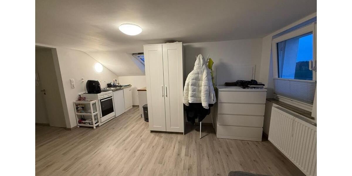 Dachgeschoßwohnung Horn-Bad Meinberg Bad Meinberg - 2 Zimmer, 40 m&sup2;, 320&euro; | Angebot:26337249