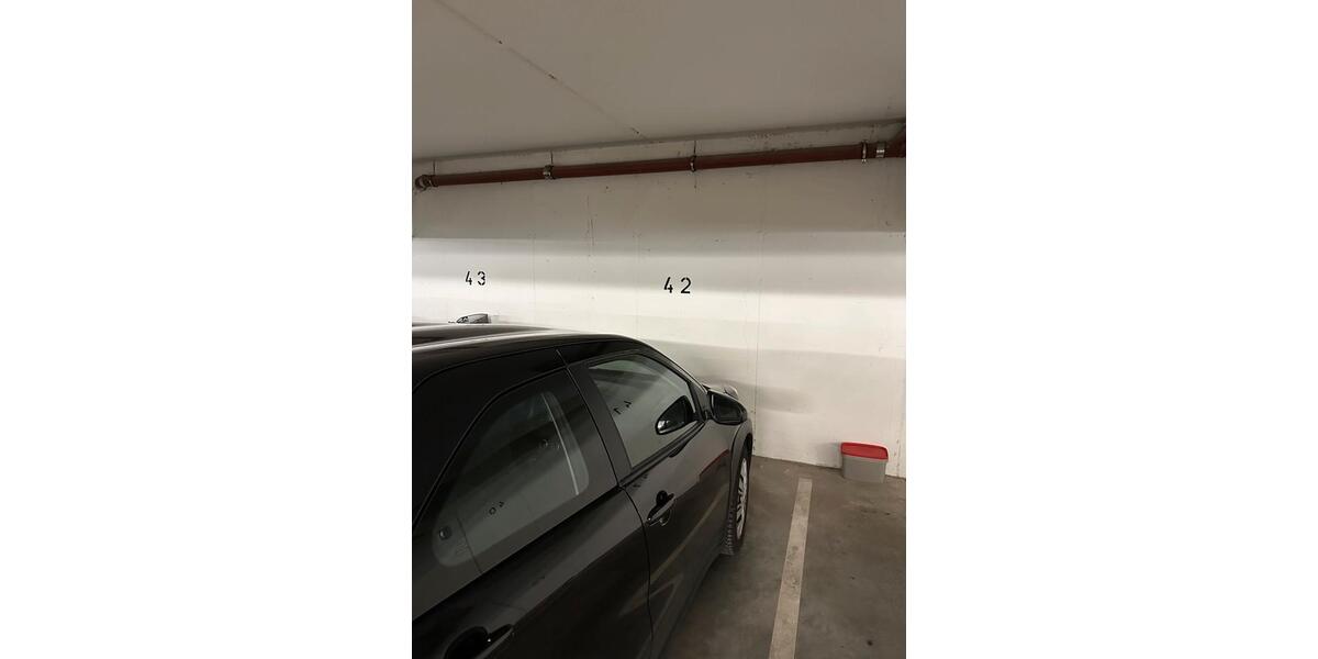 Helle moderne Maisonette Wohnung mit EKB, Balkon und Tiefgaragenplatz in Meerbusch-Osterath. 2 zimmer