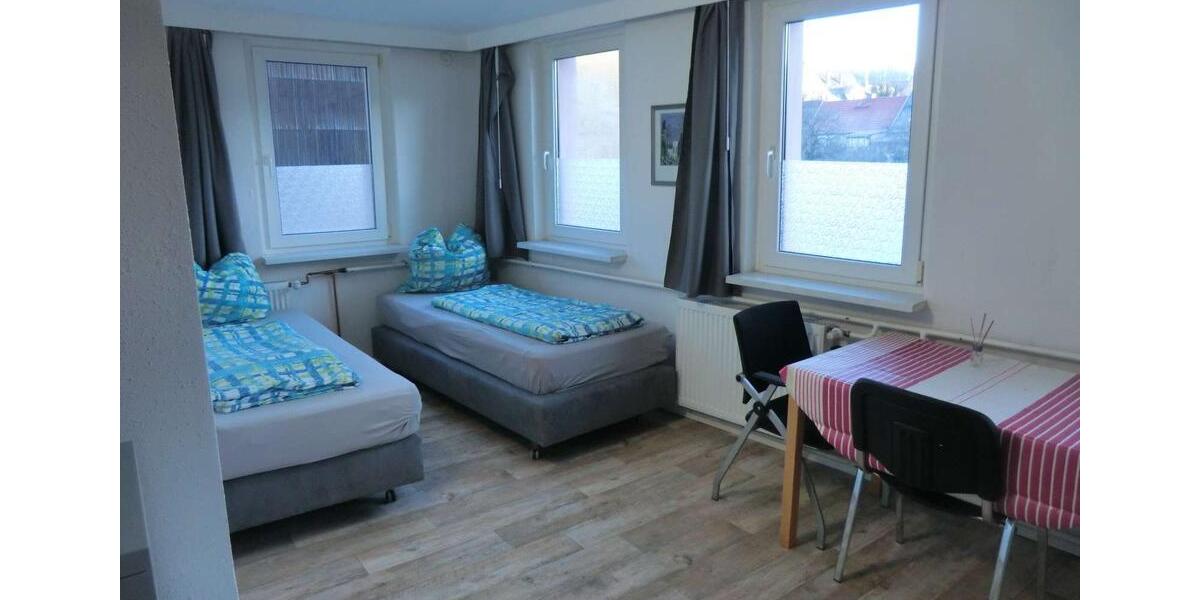 Wohnen auf Zeit Roßwein - 6 Zimmer, 160 m&sup2;, 15&euro; | Angebot:24981244