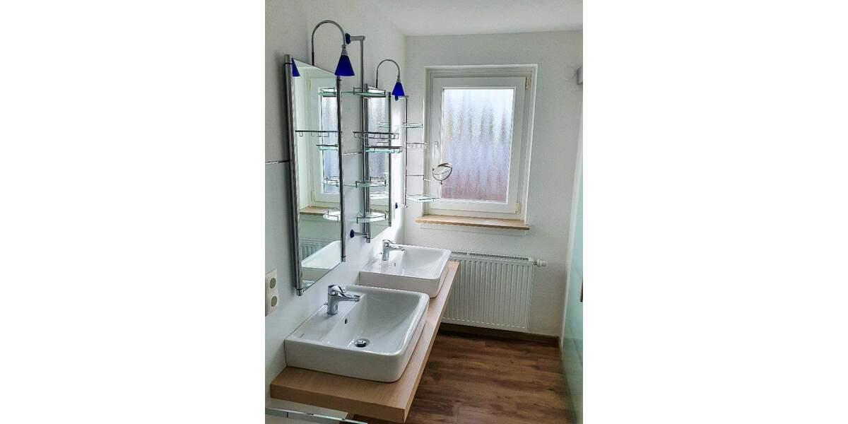 Etagenwohnung Steyerberg - 4 Zimmer, 105 m&sup2;, 650&euro; | Angebot:26540960