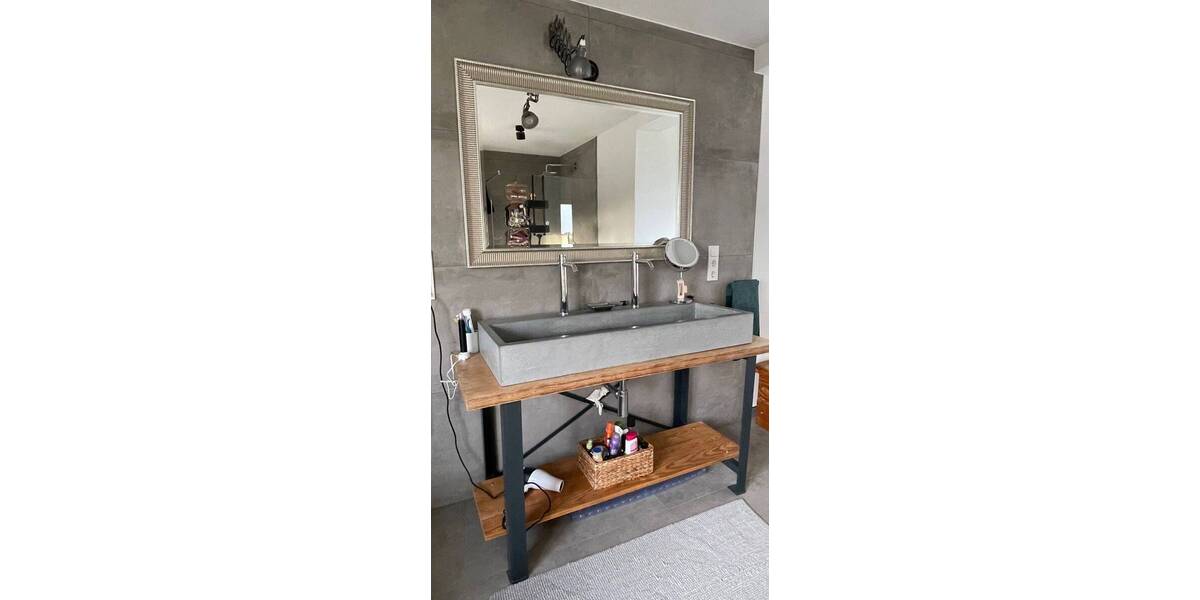 Doppelhaushälfte Weilburg - 5 Zimmer, 140 m&sup2;, 1.400&euro; | Angebot:25985326