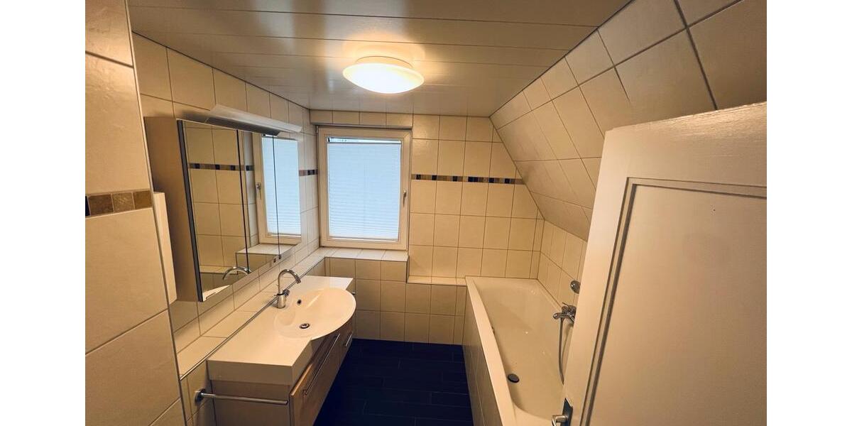 Wohnen auf Zeit Gießen Schlangenzahl - 6 Zimmer, 17 m&sup2;, 600&euro; | Angebot:24865995