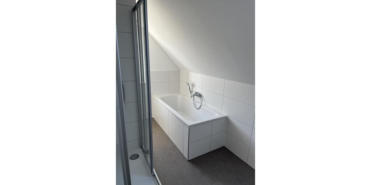 Dachgeschoßwohnung Fürstenwalde (Spree) - 2 Zimmer, 61 m&sup2;, 801&euro; | Angebot:25710613