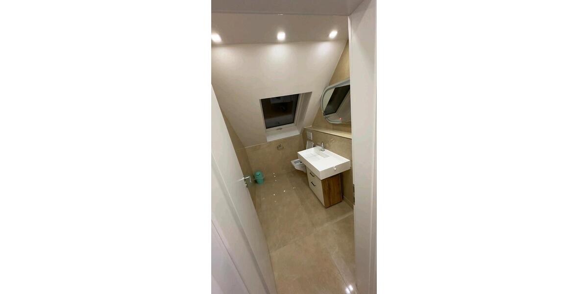 Monteurzimmer bis 7 Personen Luxus Ferienwohnung Voll möbliert 3 zimmer