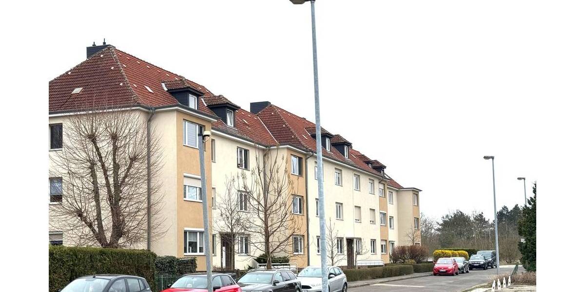 Etagenwohnung Bitterfeld-Wolfen Wolfen - 3 Zimmer, 85 m&sup2;, 500&euro; | Angebot:25736742