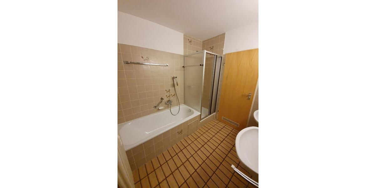 Etagenwohnung Bad Rappenau - 3 Zimmer, 83 m&sup2;, 910&euro; | Angebot:24755089