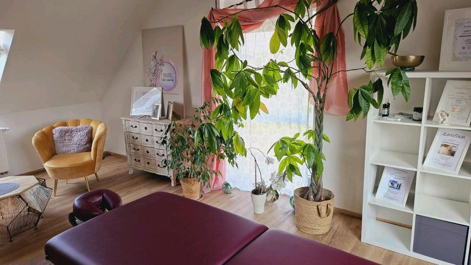 Lichtdurchflutete Praxisräume zimmer