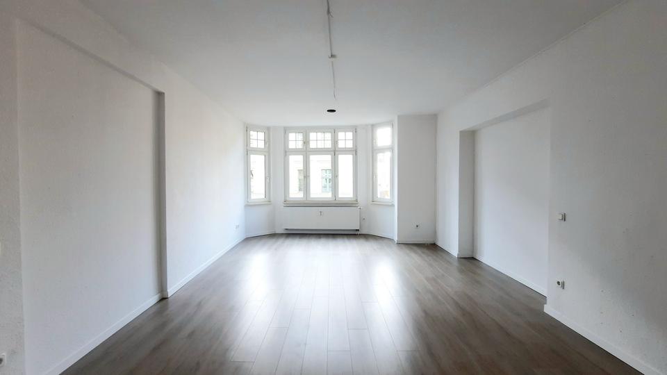 Etagenwohnung Aschersleben - 5 Zimmer, 156 m&sup2;, 900&euro; | Angebot:24711761