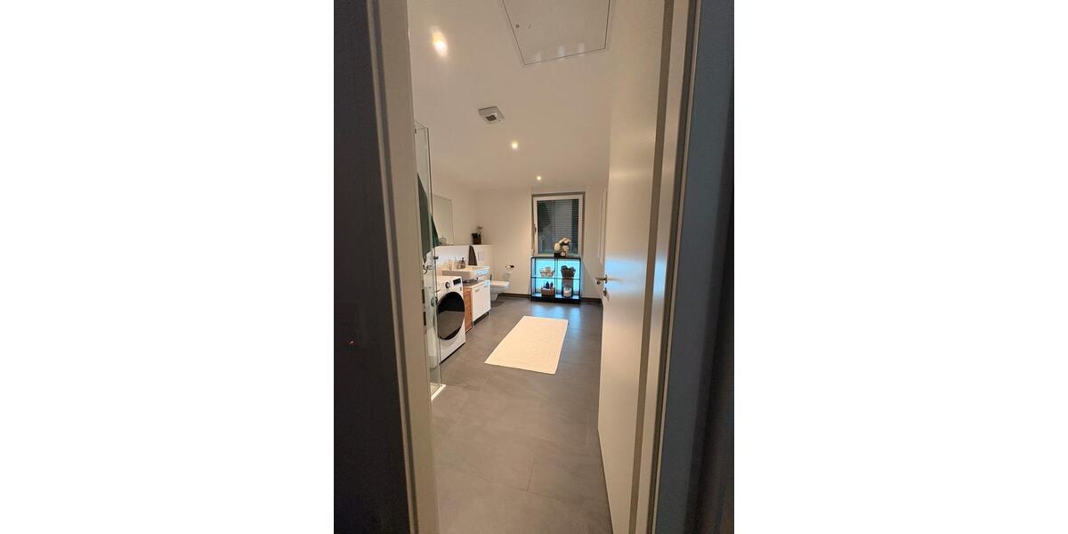 Terrassenwohnung Schönefeld - 2 Zimmer, 83 m&sup2;, 1.342&euro; | Angebot:27648465