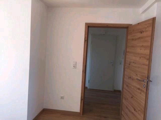 Etagenwohnung Pleinfeld - 2 Zimmer, 55 m&sup2;, 800&euro; | Angebot:26045143