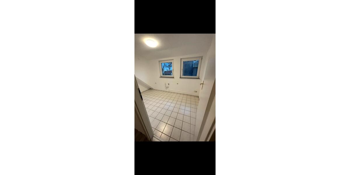 Etagenwohnung Delmenhorst Düsternort - 4 Zimmer, 80 m&sup2;, 950&euro; | Angebot:25287212