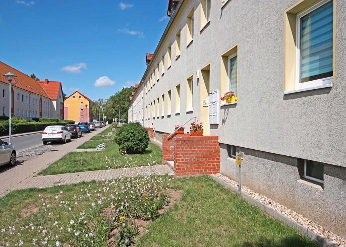 Erdgeschoßwohnung Oschersleben (Bode) - 2 Zimmer, 49 m&sup2;, 302&euro; | Angebot:25872644