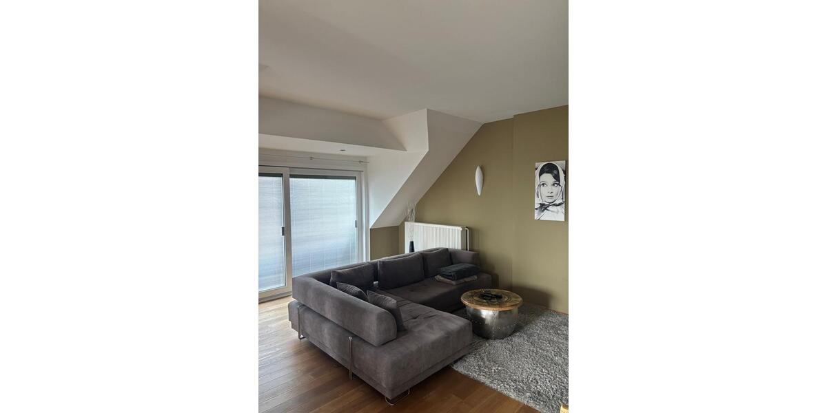 Dachgeschoßwohnung Braunschweig Südstadt- Rautheim- Mascherode - 2 Zimmer, 100 m&sup2;, 1.400&euro; | Angebot:25985557