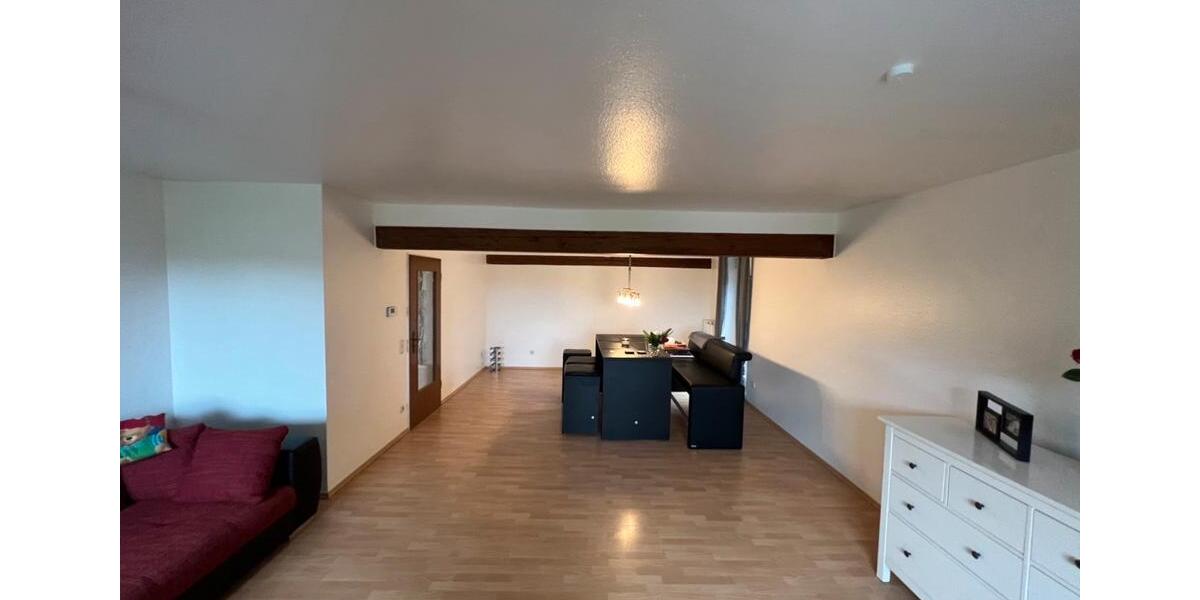 Etagenwohnung Wegberg - 5 Zimmer, 164 m&sup2;, 1.450&euro; | Angebot:24331848