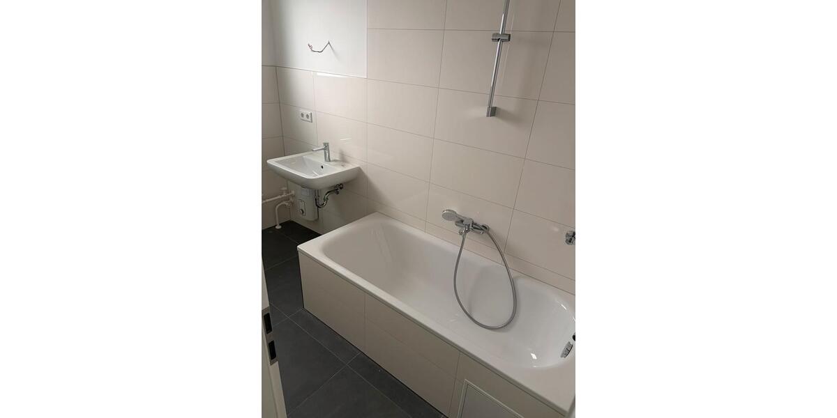 Etagenwohnung Ganderkesee - 4 Zimmer, 85 m&sup2;, 1.100&euro; | Angebot:26112537