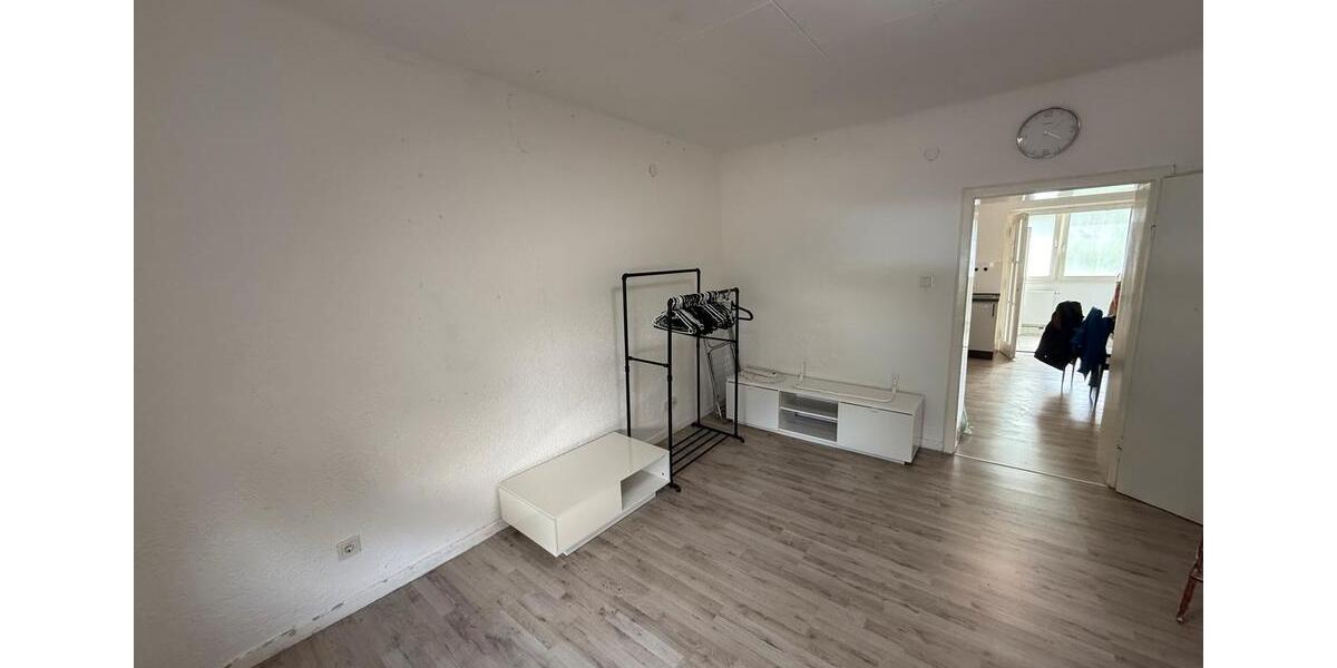 Erdgeschoßwohnung Völklingen - 1 Zimmer, 35 m&sup2;, 450&euro; | Angebot:26603872