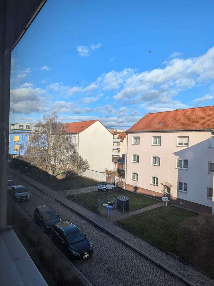 Wohnung zum Mieten in Magdeburg 375 € 47.51 m²
