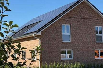 Traumhafte Haushälfte an der Elbe von Privat* Neubau* 4 zimmer