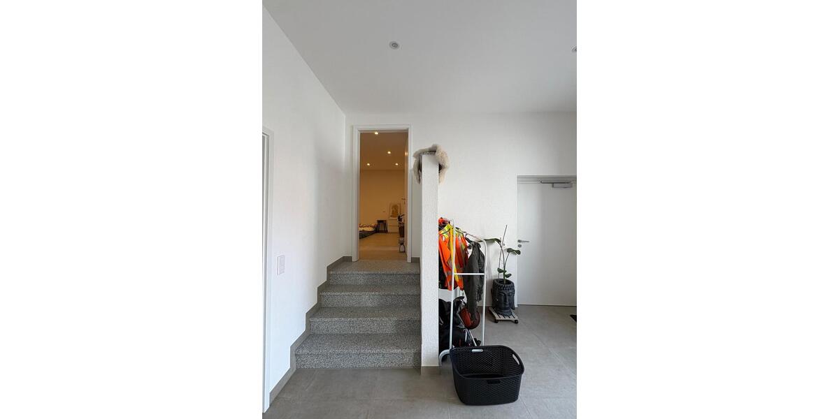 Etagenwohnung Boxberg - 3 Zimmer, 110 m&sup2;, 995&euro; | Angebot:26477370