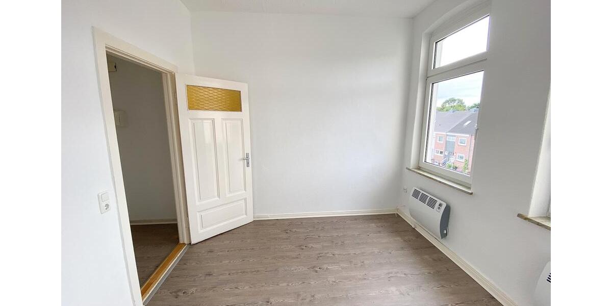 Etagenwohnung Wilhelmshaven Aldenburg - 1 Zimmer, 14 m&sup2;, 250&euro; | Angebot:26629399