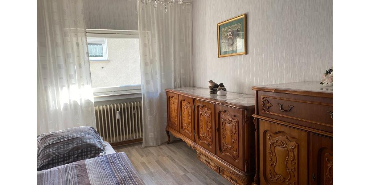 Wohnen auf Zeit Kirchhundem - 4 Zimmer, 100 m&sup2;, 20&euro; | Angebot:25924698
