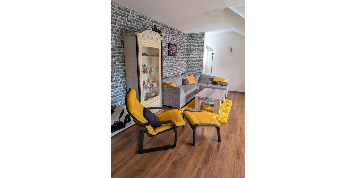 Dachgeschoßwohnung Wehretal - 4 Zimmer, 78 m&sup2;, 410&euro; | Angebot:26254536