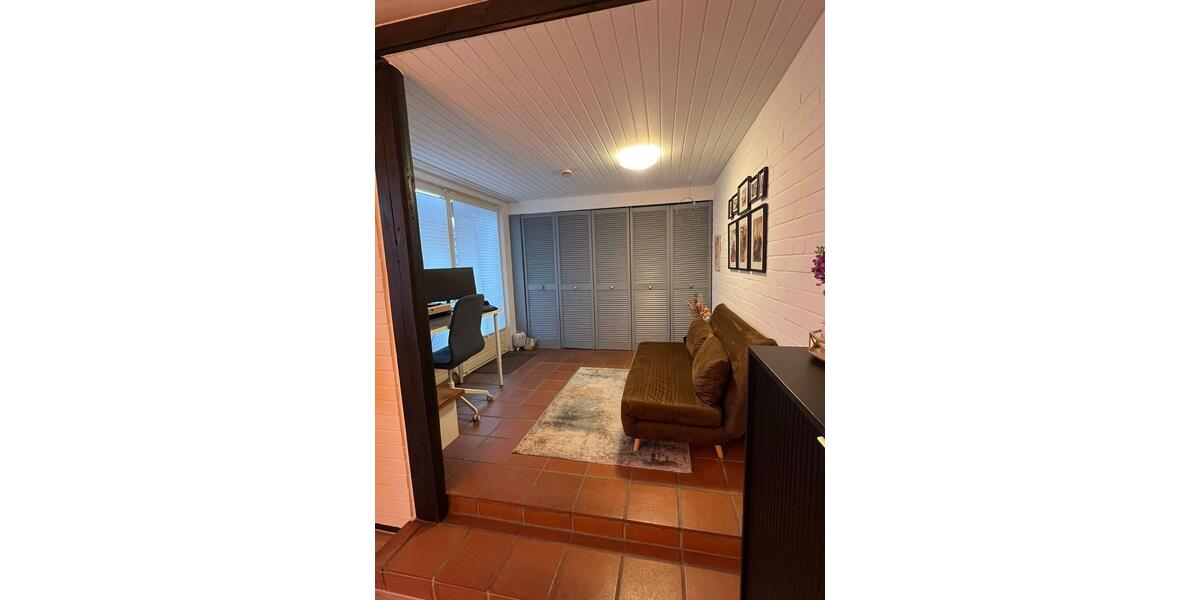 Dachgeschoßwohnung Jülich - 2 Zimmer, 76 m&sup2;, 836&euro; | Angebot:24381386