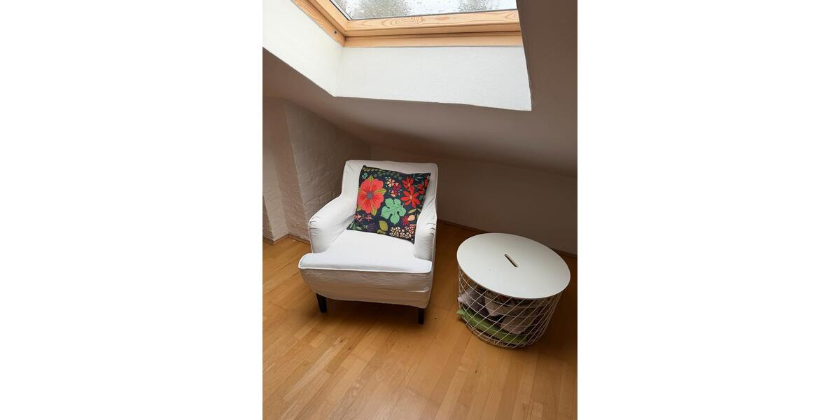 Wohnen auf Zeit Düsseldorf Stadtbezirk 5 - 1 Zimmer, 12 m&sup2;, 600&euro; | Angebot:24831056