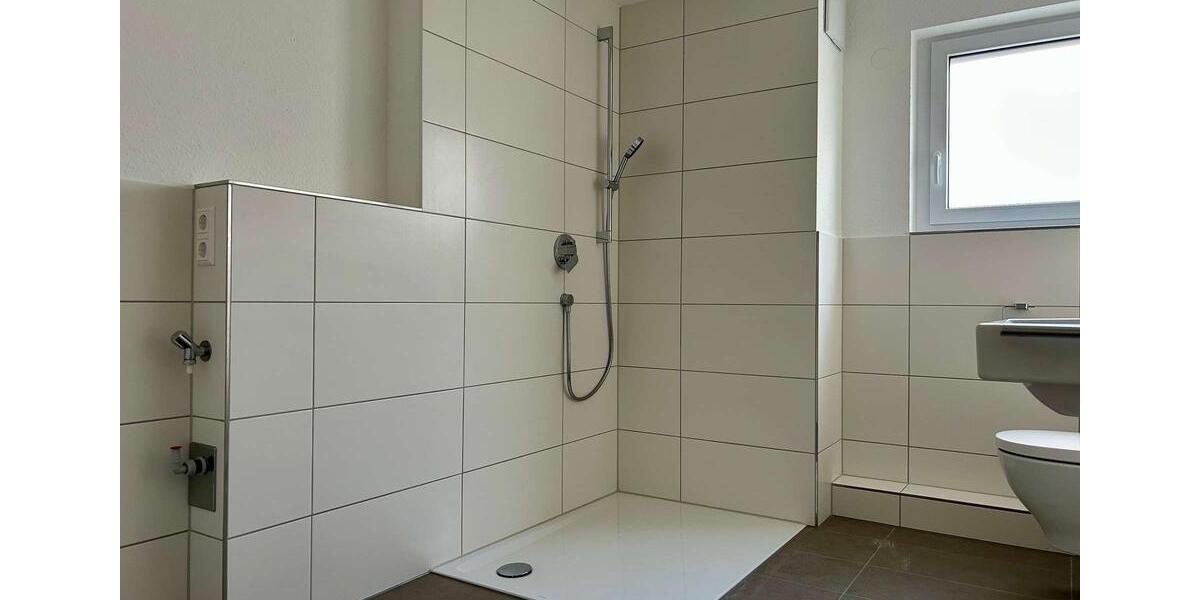 Etagenwohnung Sachsenheim - 3 Zimmer, 83 m&sup2;, 1.150&euro; | Angebot:26022737